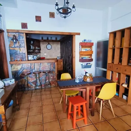 La Casita Del Acantilado * Пуэрто-де-ла-Мадера