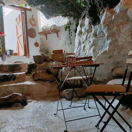 La Casita Del Acantilado